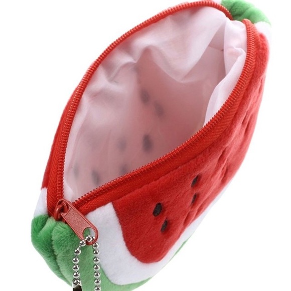 $10 or FREE w/ bundle - Coin purse keychain - Picture 4 of 5